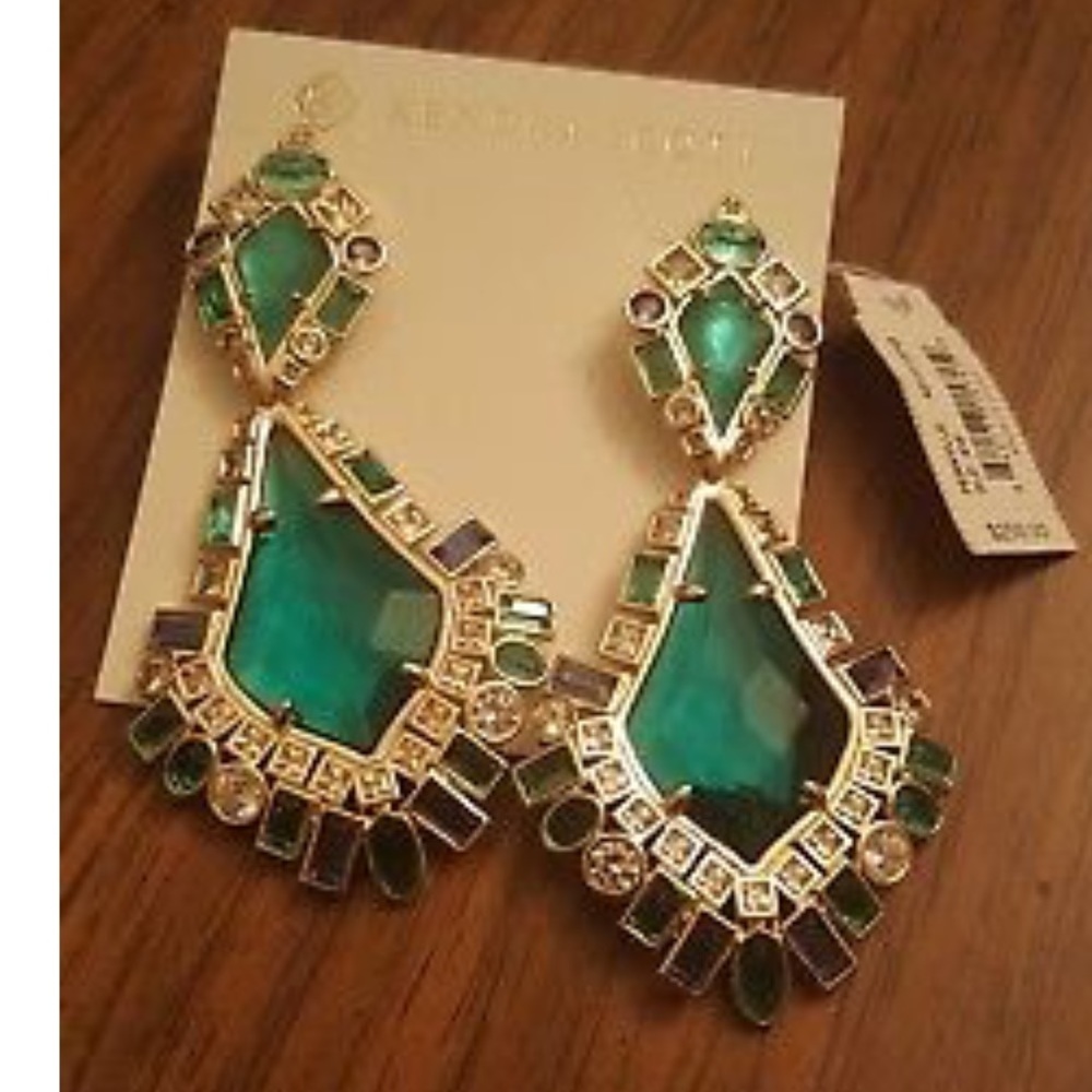 ISO these Kendra Scott Earrings